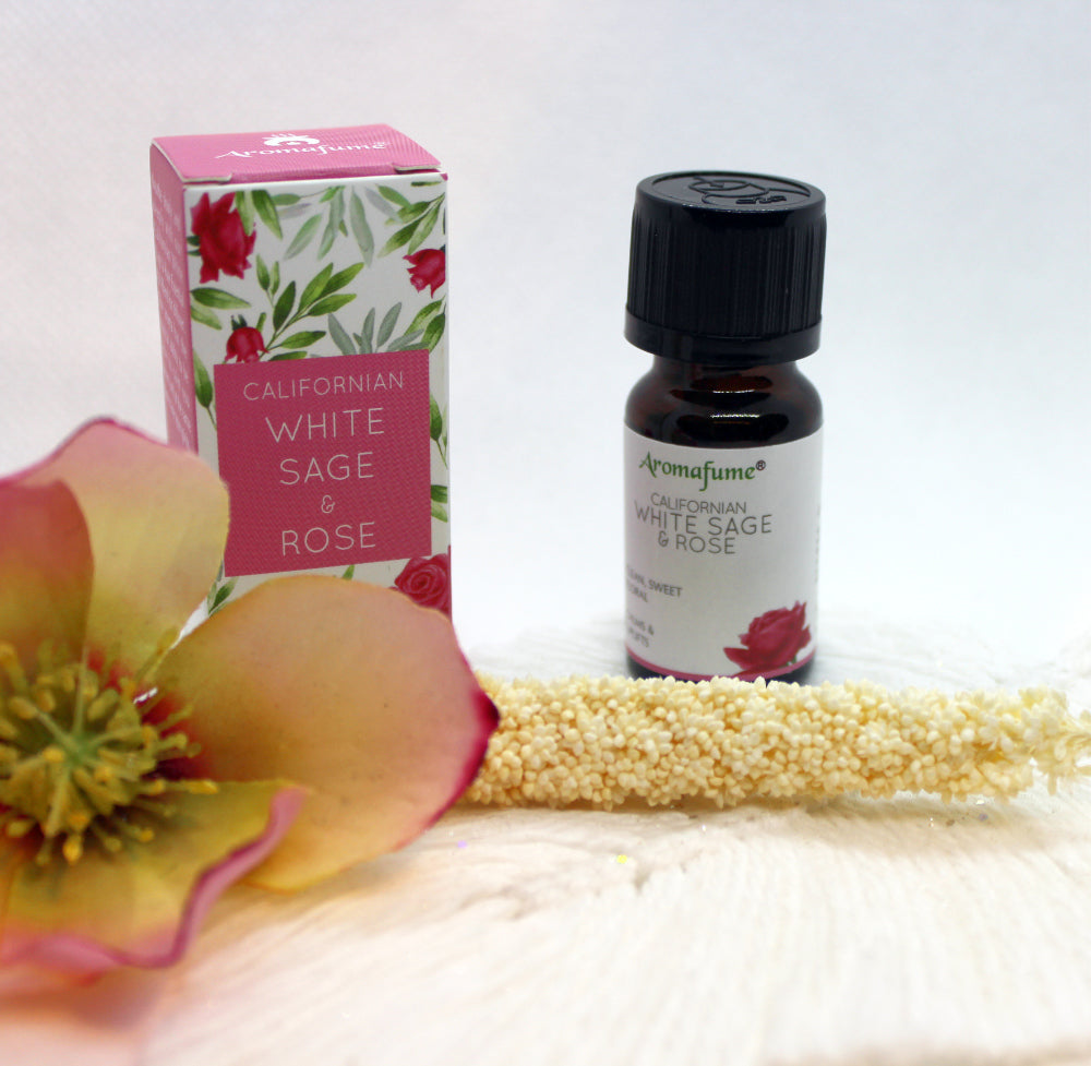 Naturlig blandning av vit salvia och rosa eteriska oljor Doftoljor Cocholate.se