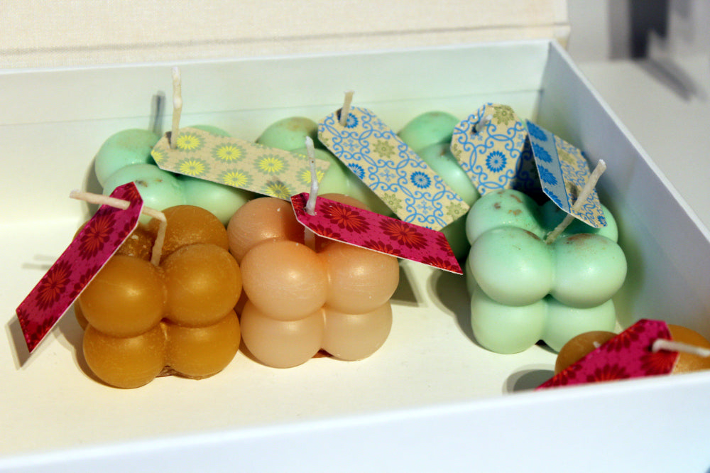 Bröllopsgåva till gäster små ljus presenter Presenter till bröllopsgäster Cocholate.se