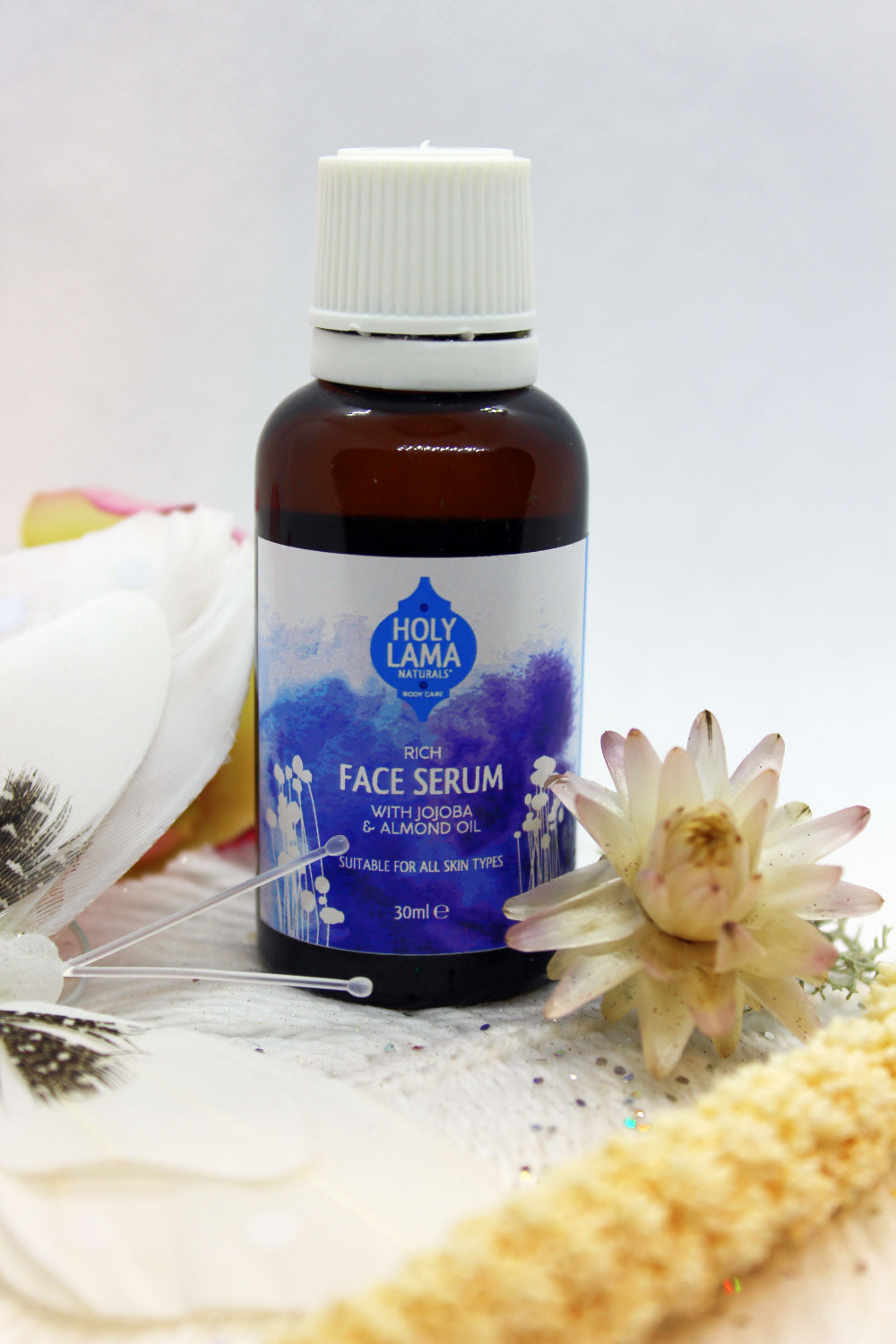 Holy Lama Naturals ansiktsserum Lotion och fuktkräm Cocholate.se